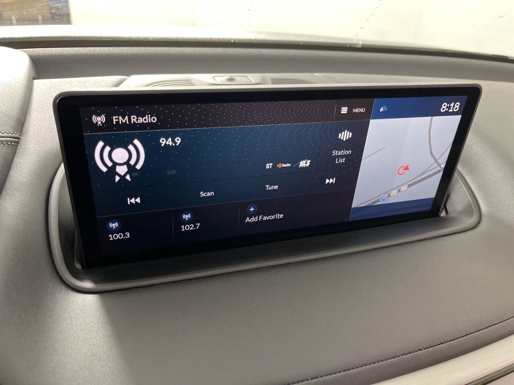 Thumbnail: 2023 Acura MDX - 26