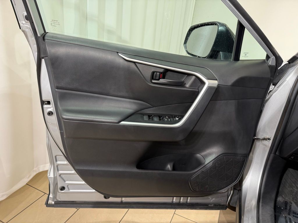 Thumbnail: 2024 Toyota RAV4 - 15