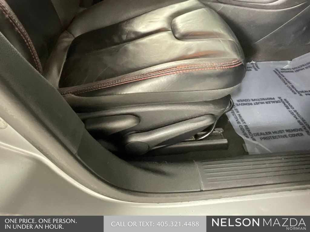 Used 2014 Silver Dodge Limited/GT image 30