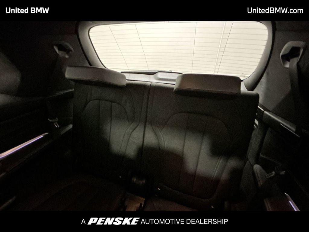 2022 BMW X7 xDrive40i 22