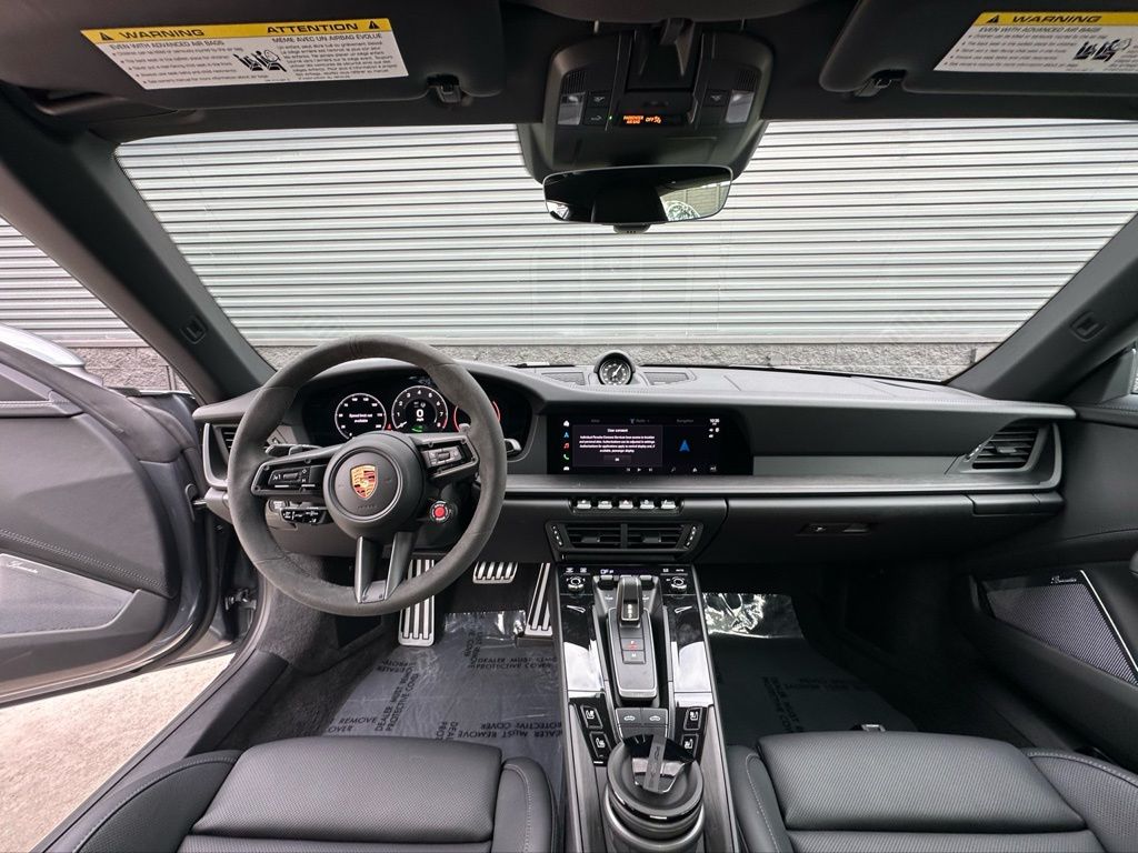 Thumbnail: 2026 Porsche 911 - 6