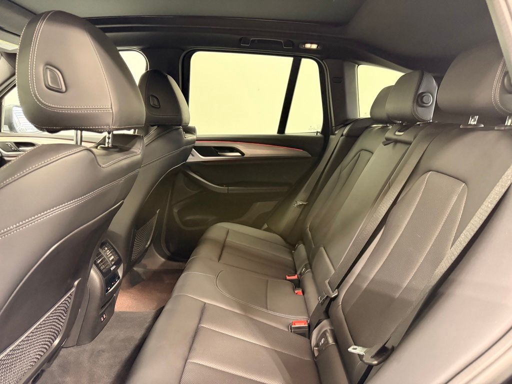 Thumbnail: 2023 BMW X3 - 22