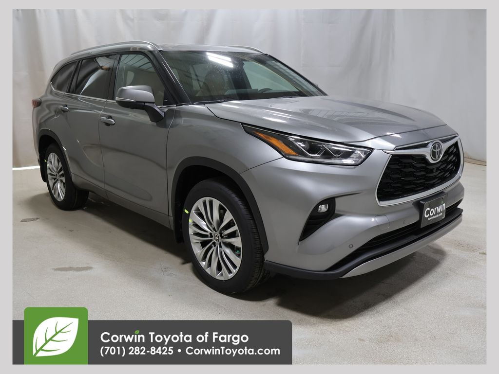 Heavy Metal 2026 Toyota Highlander Platinum AWD SUV / Crossover All-Wheel Drive 8-Speed Automatic