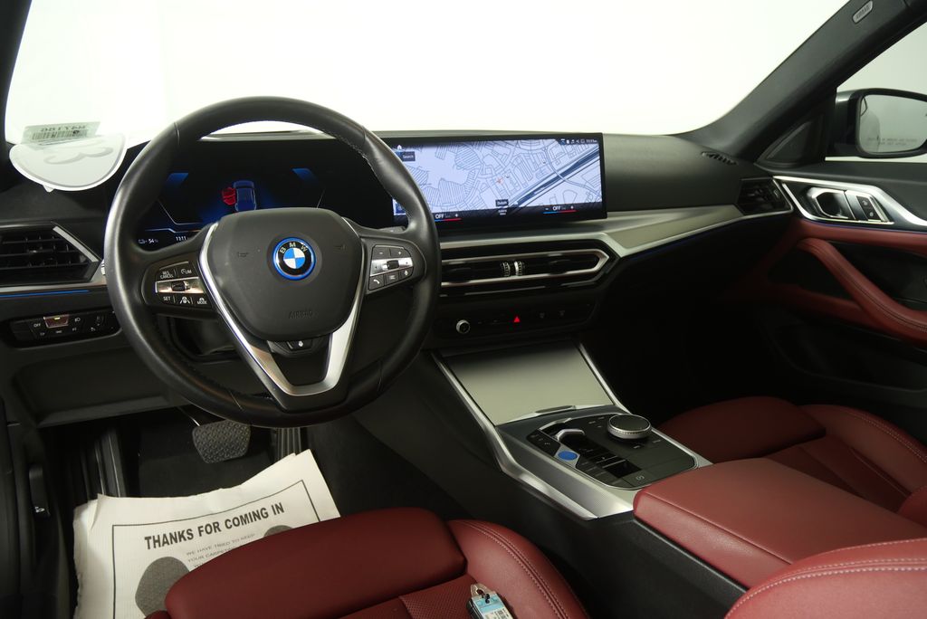 Thumbnail: 2023 BMW i4 - 17
