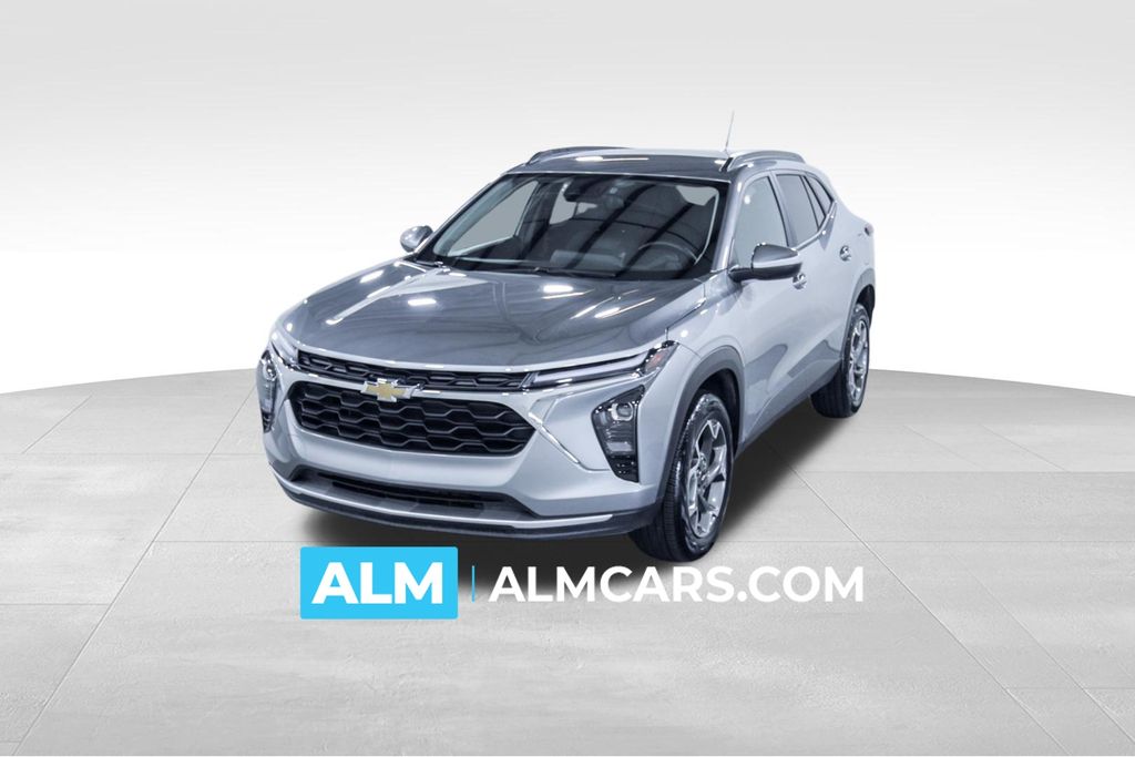 2025 Chevrolet Trax LT's photo