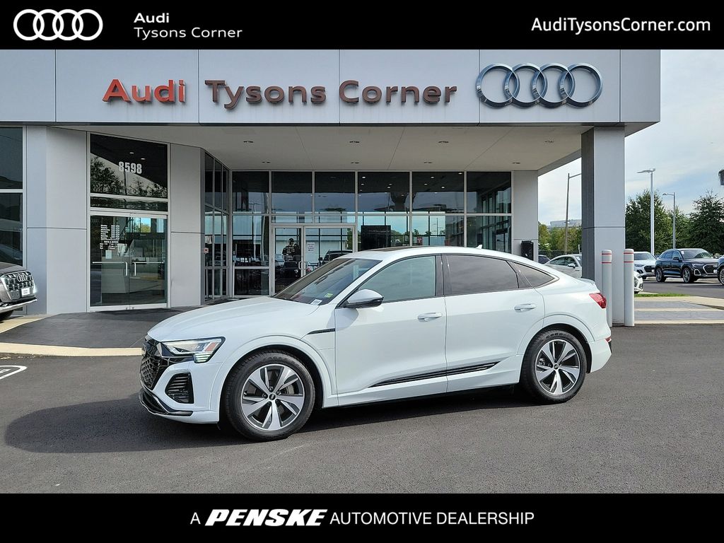 2024 Audi Q8 e-tron Premium -
                Vienna, VA