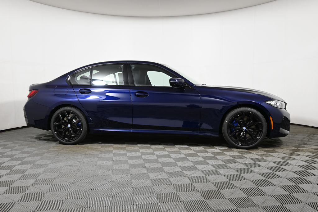 Thumbnail: 2026 BMW 3 Series - 8
