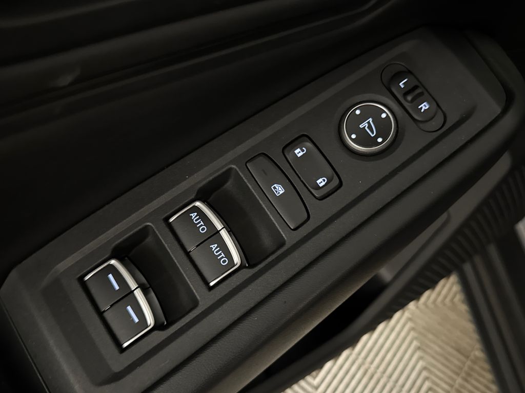 Certified Used 2023  Honda EX image 16