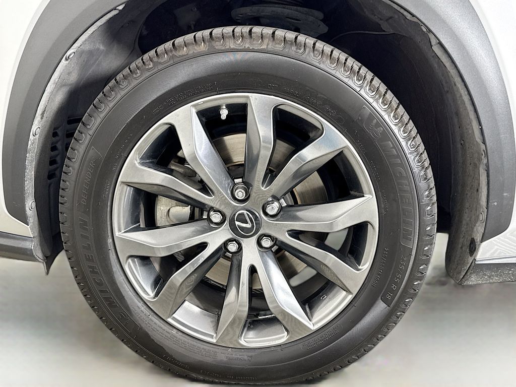 2016 Lexus NX 200t 32