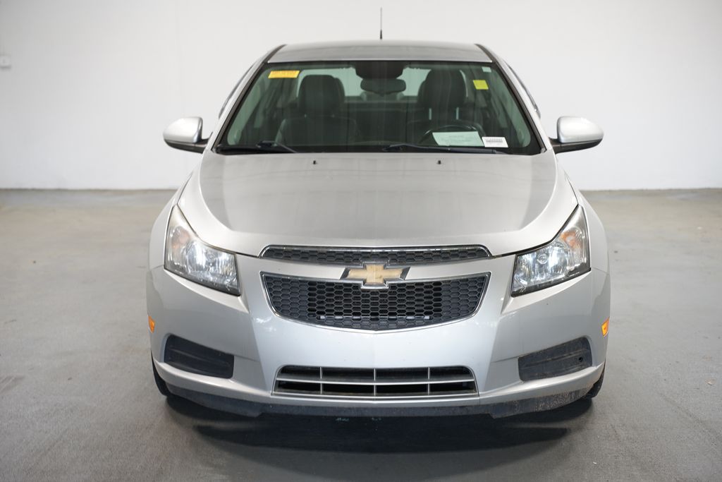 Thumbnail: 2013 Chevrolet Cruze - 2