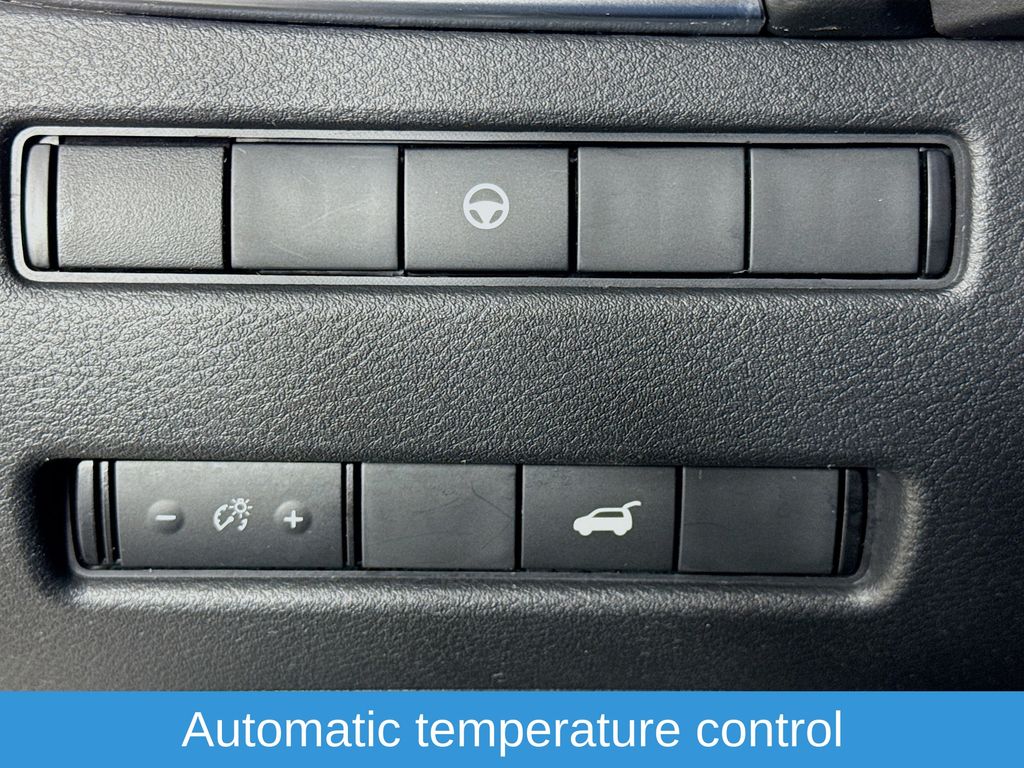 Used Car 2023 Nissan Rogue  Sl For Sale Under $25,000 In Austin, Texas