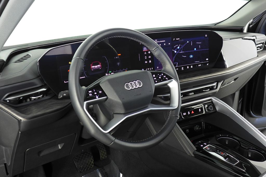 Thumbnail: 2025 Audi Q5 - 30