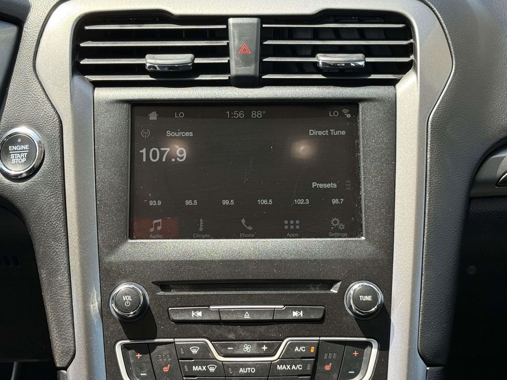 Used 2018 Black Ford SE image 20