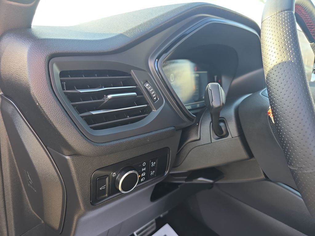 Certified Used 2023 Gray Ford ST-Line image 21