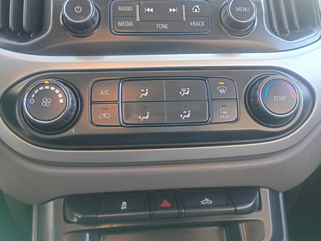 Used Car 2015 Chevrolet Colorado  Lt For Sale Under $20,000 In Austin, Texas