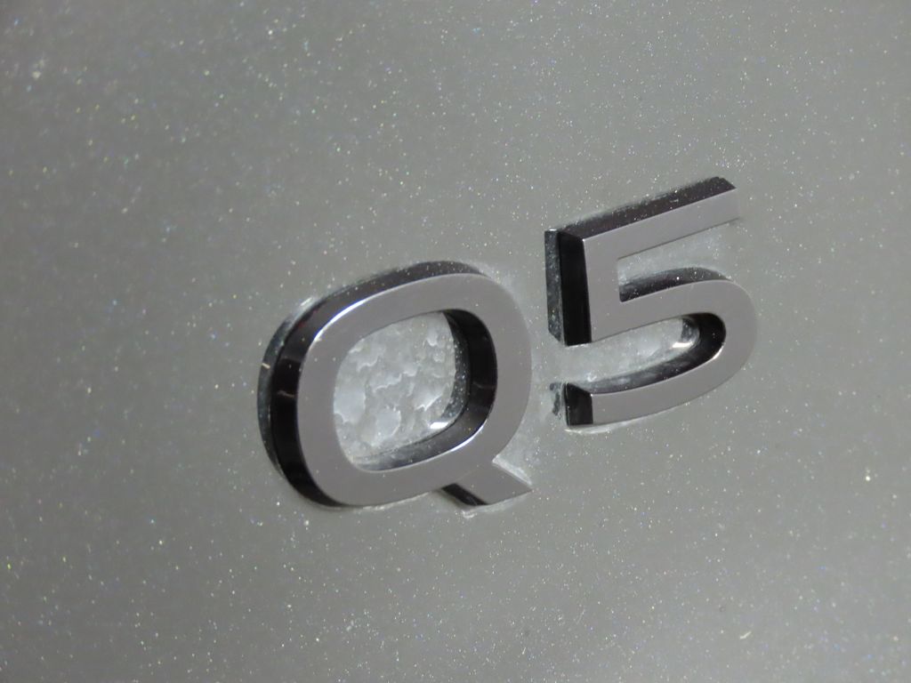 Thumbnail: 2025 Audi Q5 - 9