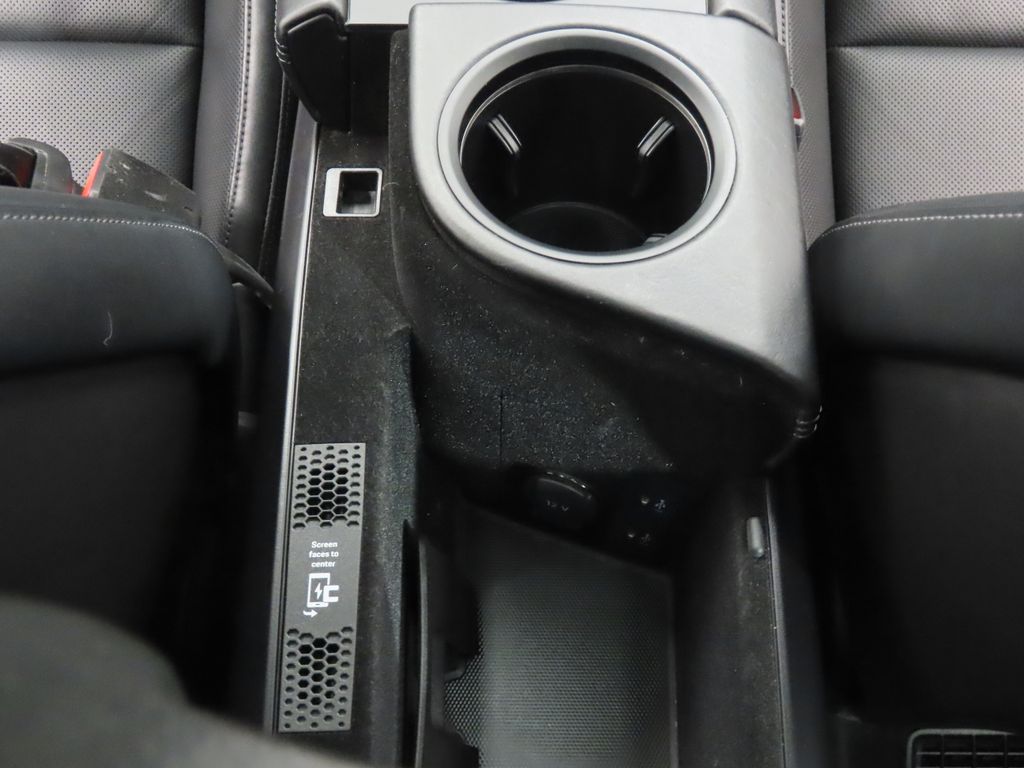 Thumbnail: 2024 Porsche Taycan - 28