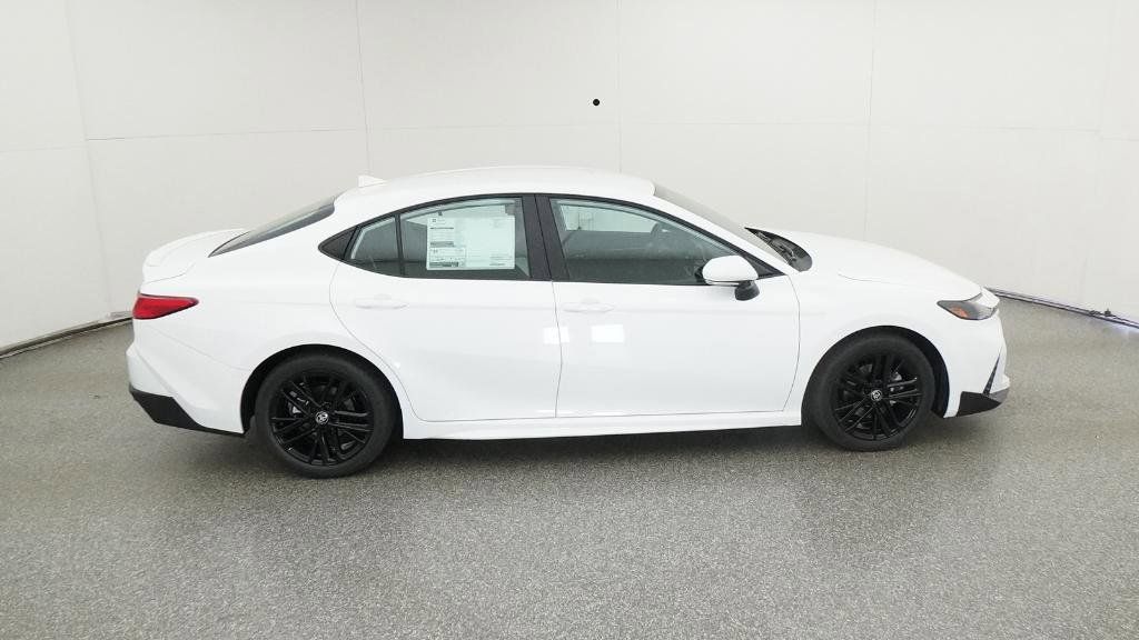 Thumbnail: 2026 Toyota Camry - 7