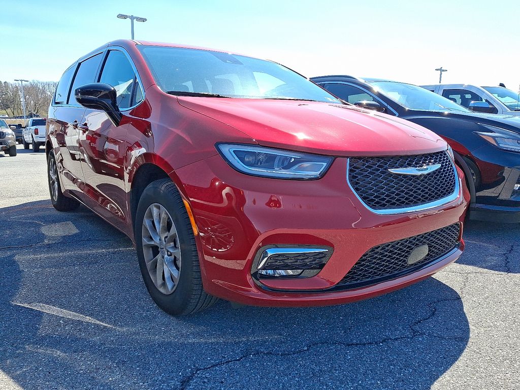 Red Hot Pearlcoat 2024 Chrysler Pacifica Touring L AWD Minivan All-Wheel Drive 9-Speed Automatic