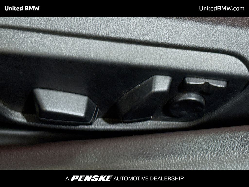 Thumbnail: 2025 BMW Z4 - 4