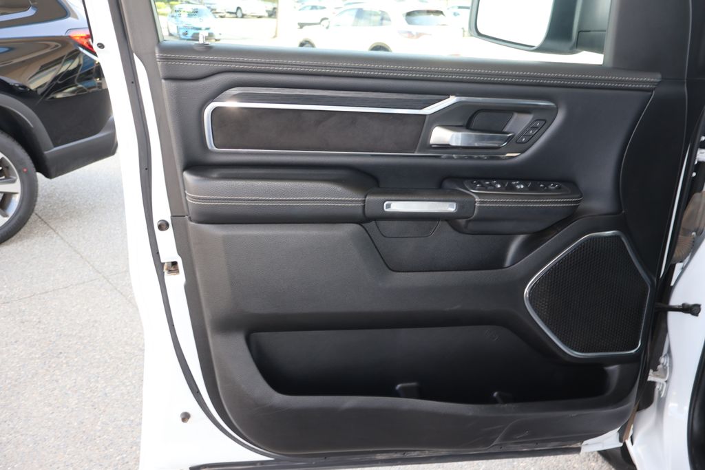 2024 RAM 1500 Laramie 27