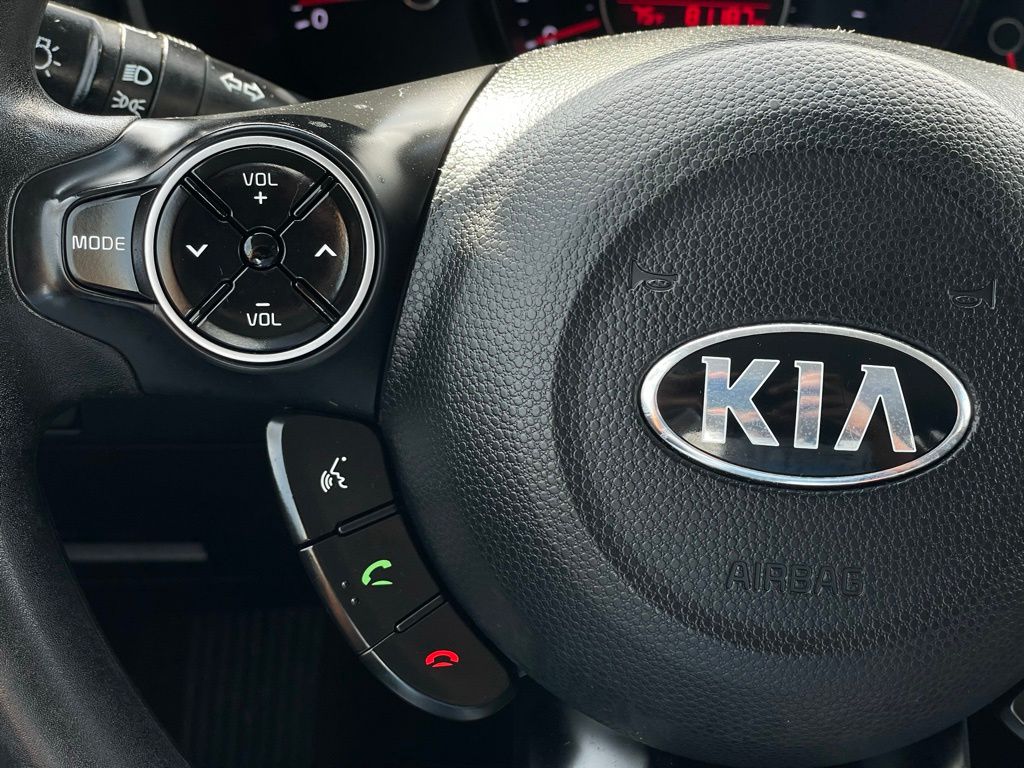 Thumbnail: 2016 Kia Soul - 15