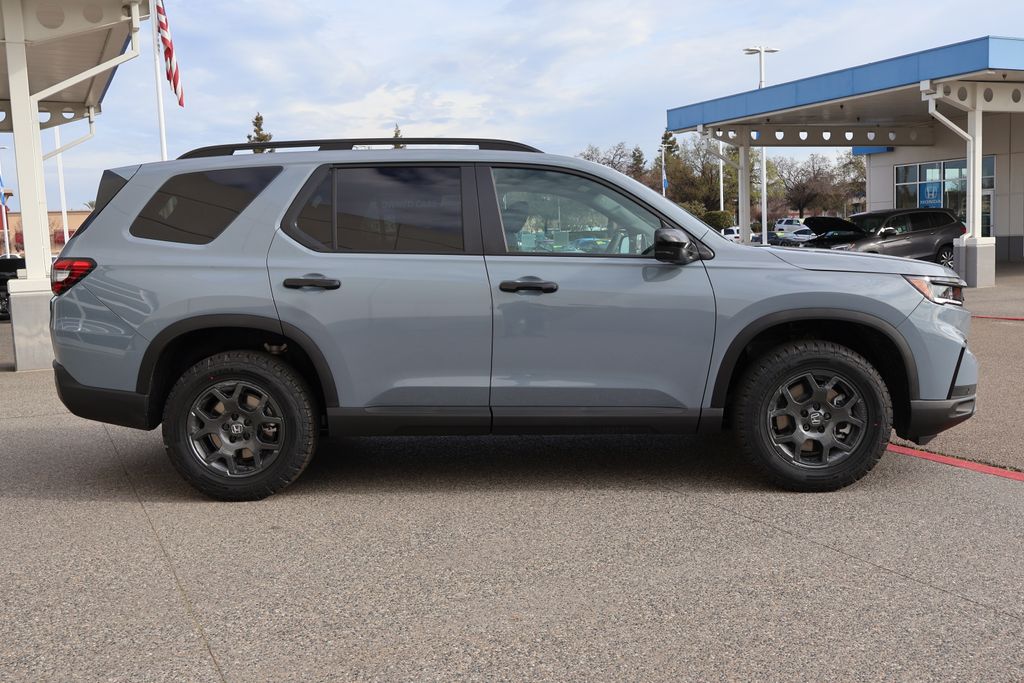 Thumbnail: 2025 Honda Pilot - 26