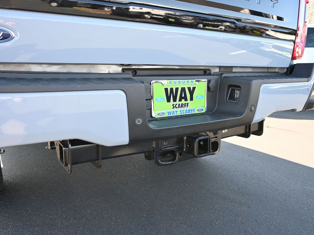 2025 Ford F-350 Super Duty Platinum