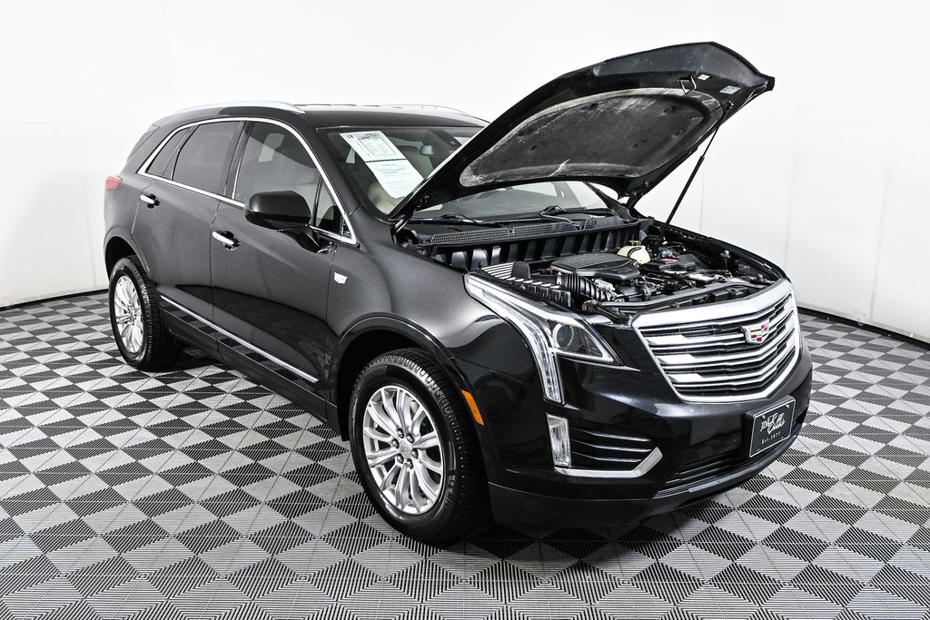 2017 Cadillac XT5 Base 30