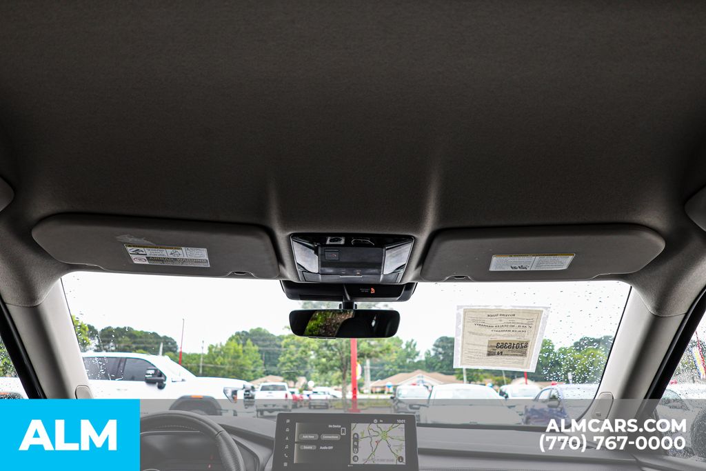 Used 2025 Gray Mitsubishi SE image 56