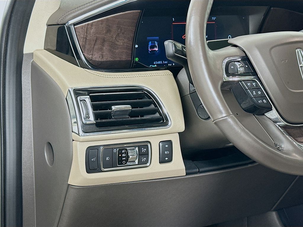 2022 Lincoln Navigator Reserve 10