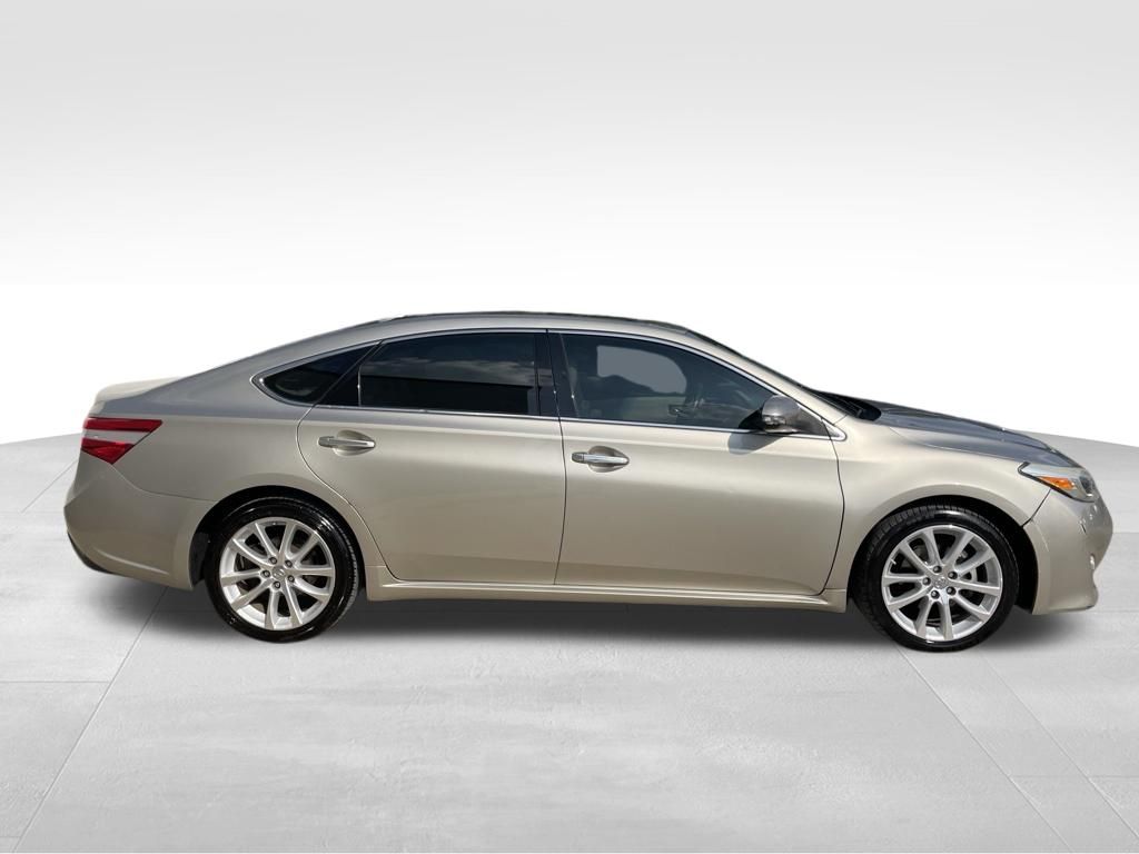 Used Car 2013 Toyota Avalon  Limited For Sale Under $15,000 In Georgetown, Texas