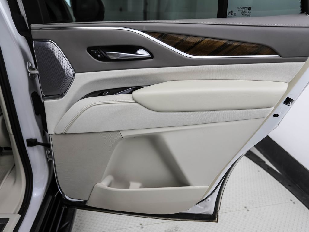 2022 Cadillac Escalade Sport Platinum 26