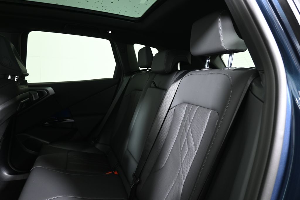 Thumbnail: 2026 BMW X3 - 4