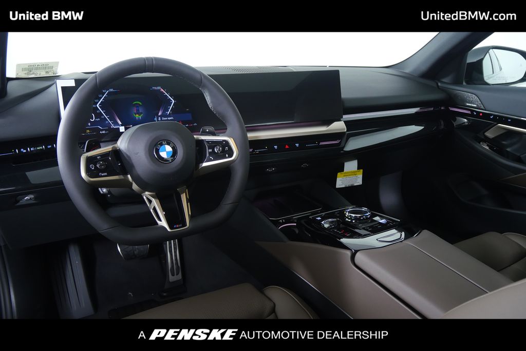 Thumbnail: 2026 BMW 5 Series - 18