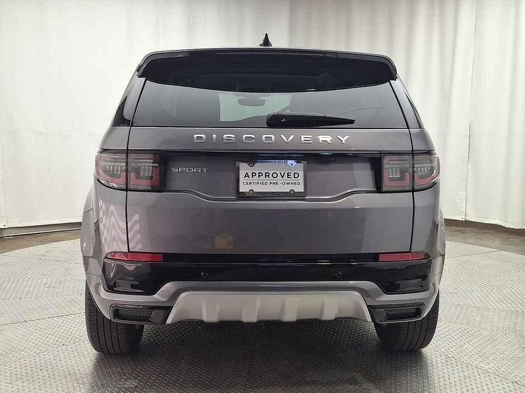 Thumbnail: 2025 Land Rover Discovery Sport - 5
