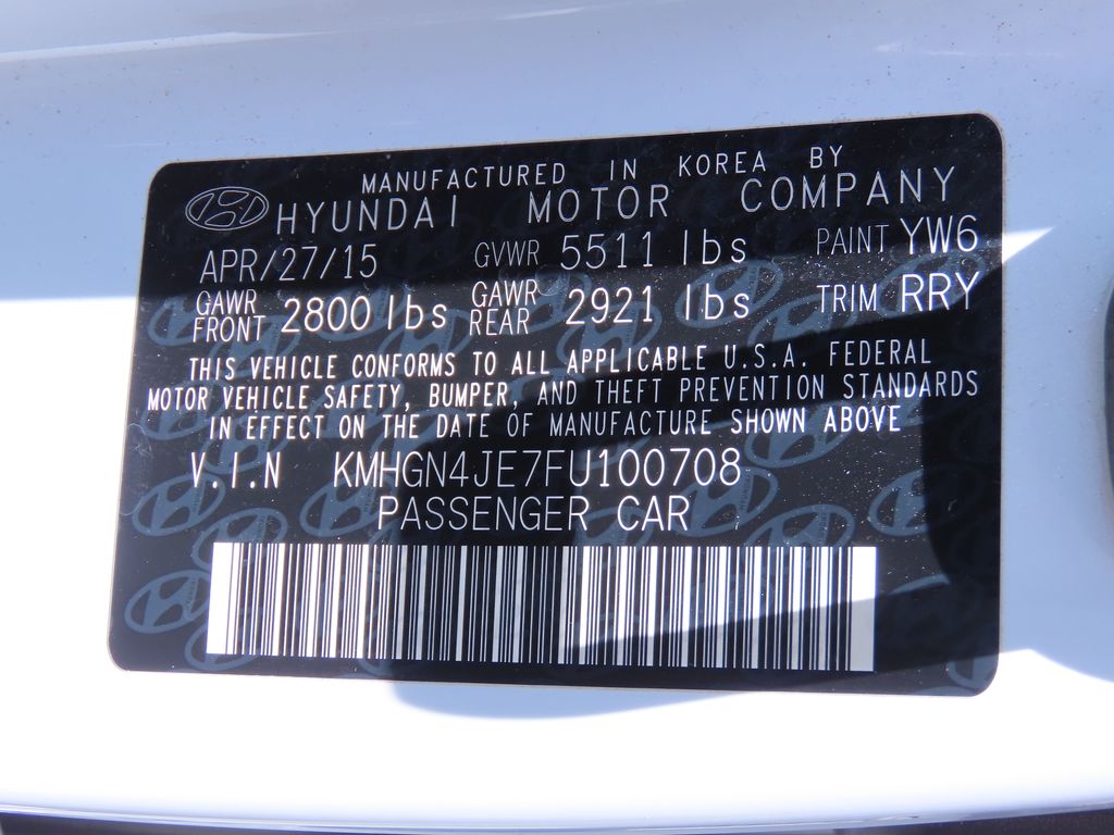 Thumbnail: 2015 Hyundai Genesis - 21
