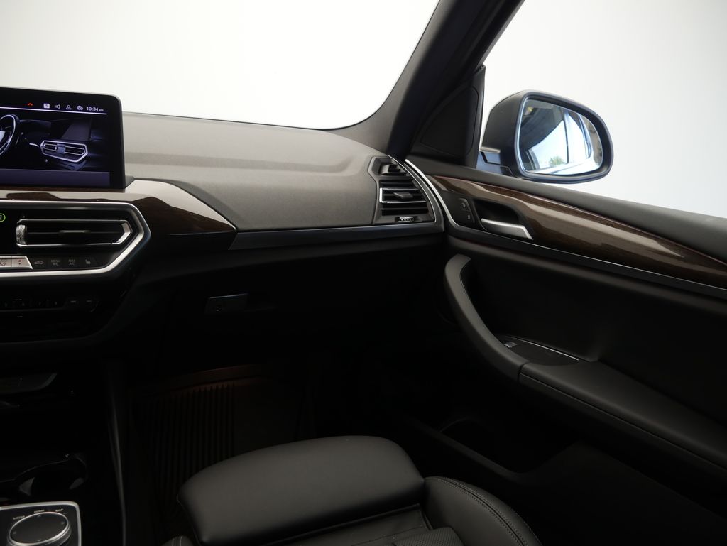 Thumbnail: 2023 BMW X3 - 32