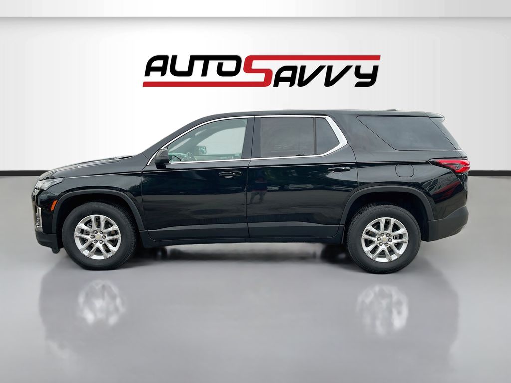 2023 Chevrolet Traverse LS - 3