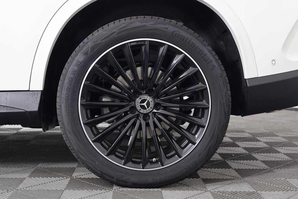 Thumbnail: 2026 Mercedes-Benz GLC - 10