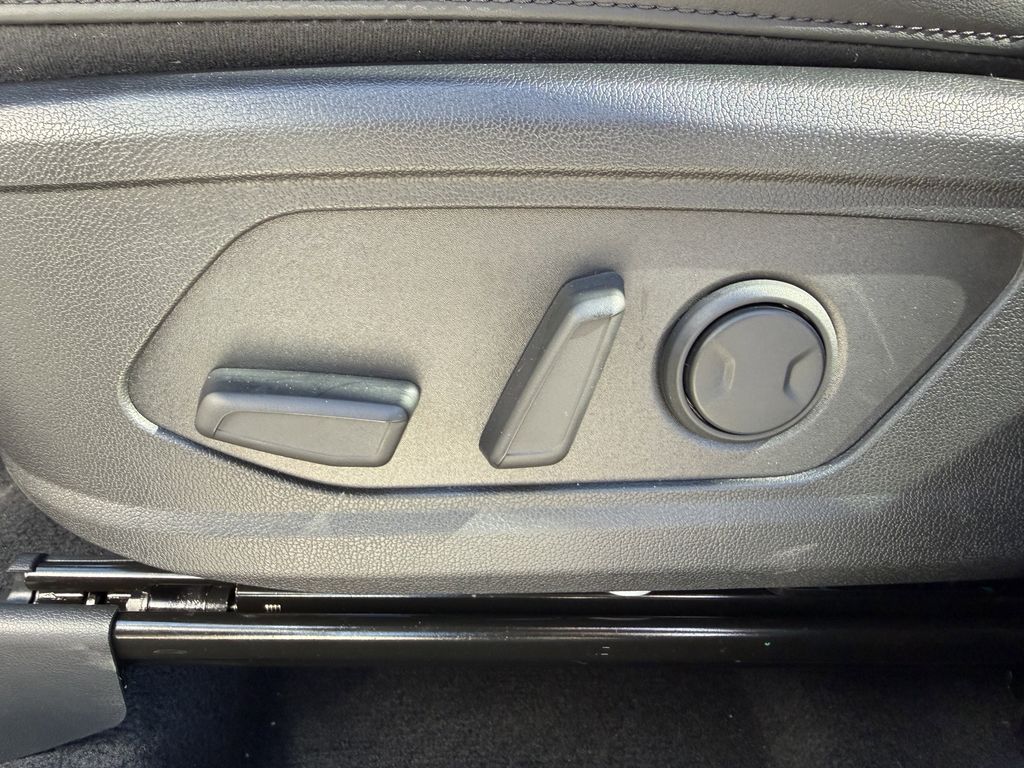 new 2026 Kia Sorento car, priced at $31,271