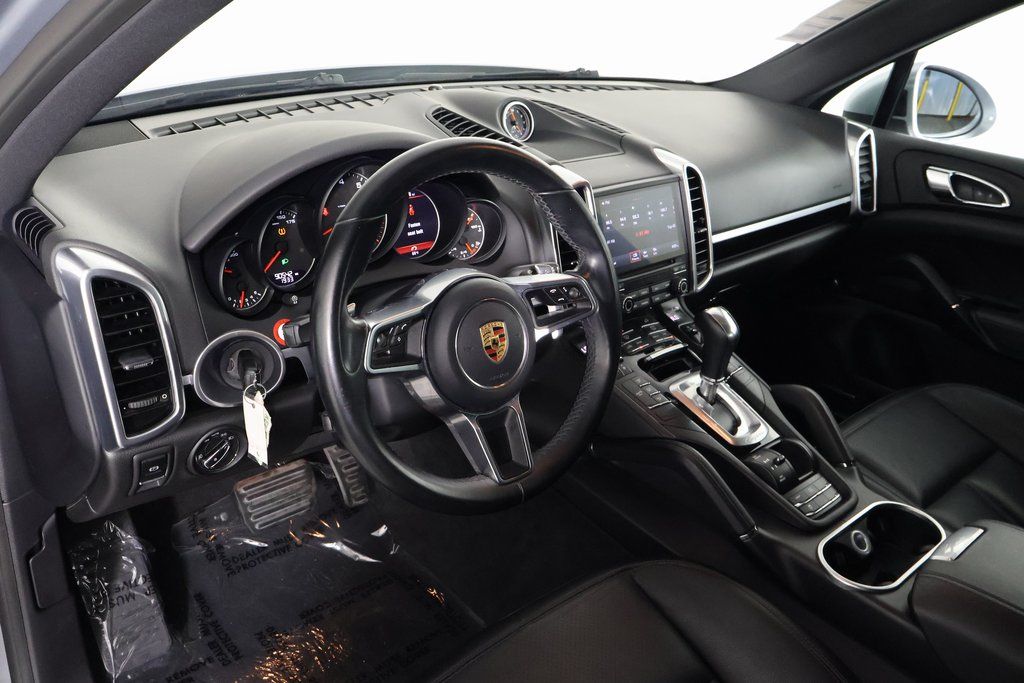 Thumbnail: 2018 Porsche Cayenne - 7