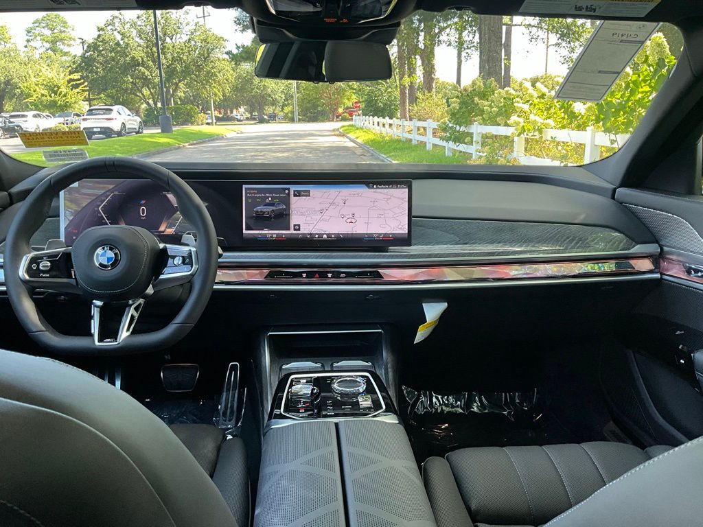 2024 BMW 7 Series 760i xDrive 11