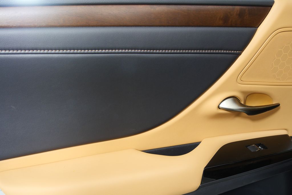 2023 Lexus ES 350 14