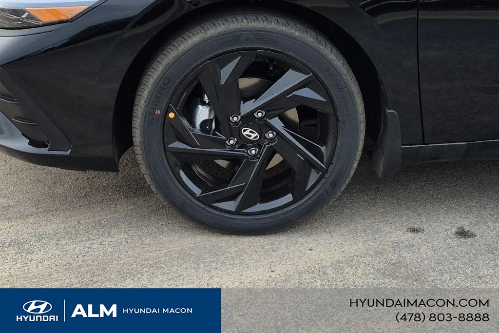 New 2026 Black HYUNDAI SEL Sport Plus image 14
