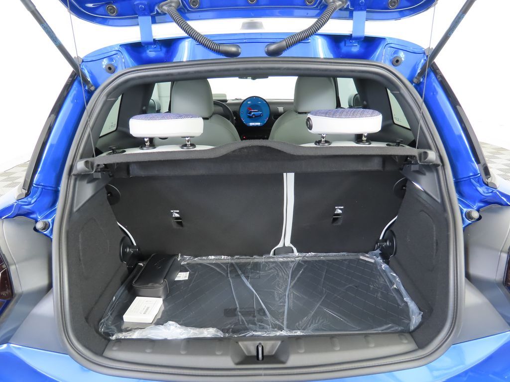 Thumbnail: 2026 MINI Cooper - 28