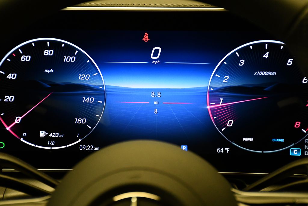 Thumbnail: 2025 Mercedes-Benz GLC - 24