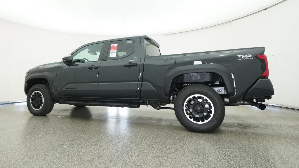 Thumbnail: 2025 Toyota Tacoma - 25