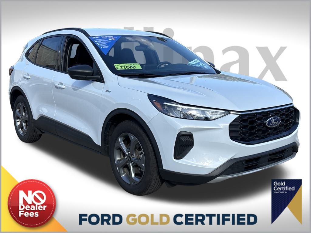 2025 Ford Escape ST-Line's photo