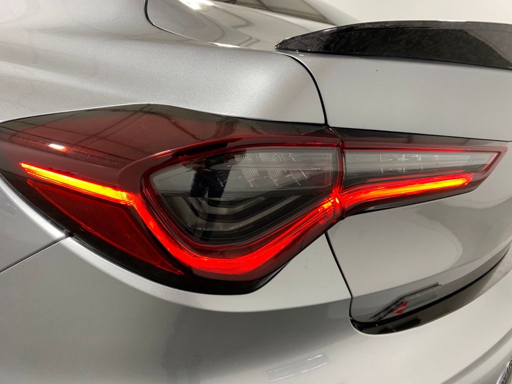 2022 Acura TLX A-Spec 10